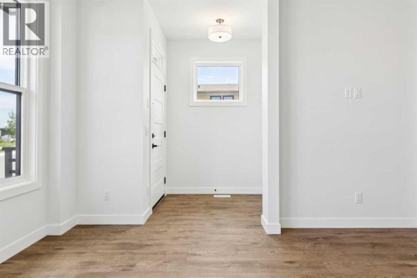 49 Silverton Glen Way Sw, Calgary, AB, photo 2