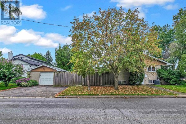 49 Talbot Road, Toronto, ON, photo 2