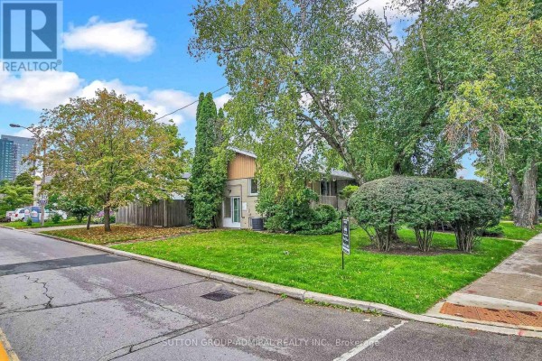 49 Talbot Road, Toronto, ON, photo 3