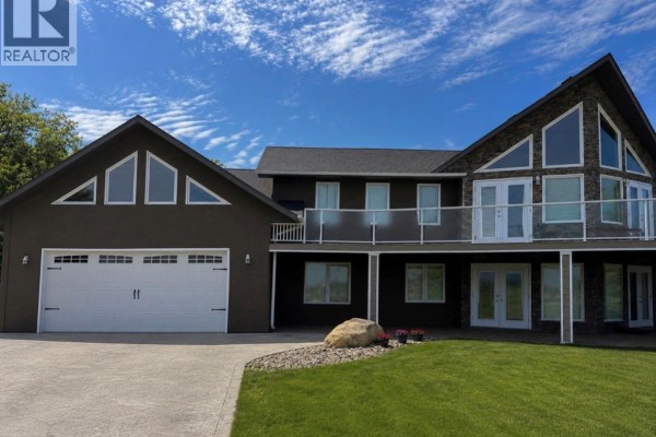 Family room - 49 Taylor Street, Katepwa Beach, SK S0G2Y0 Photo 2