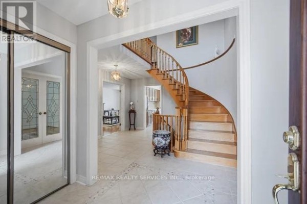 Eating area - 49 Turtlecreek Boulevard, Brampton, ON L6W3X8 Photo 4