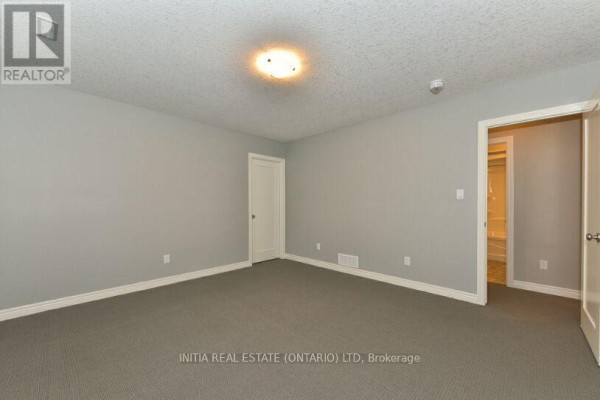 Kitchen - 49 Westlake Drive, St  Thomas, ON N5P4K3 Photo 3