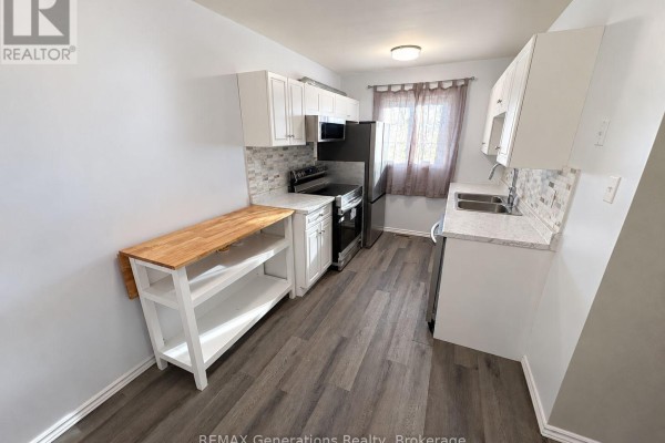 Bedroom 2 - 490 Lanark Crescent, Thunder Bay, ON P7A7P9 Photo 5