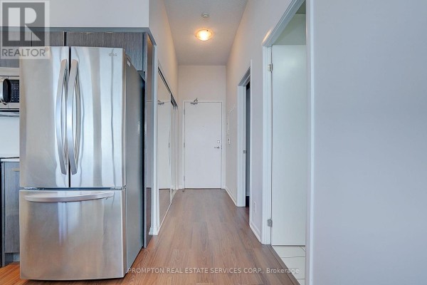 4903 - 832 Bay Street, Toronto, ON, photo 3