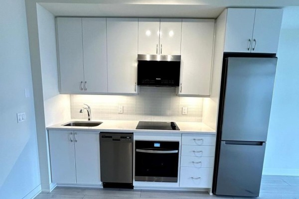 4907 - 38 Annie Craig Drive, Toronto, ON M8V0G9 Photo 2