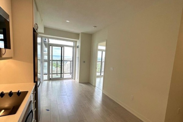 4907 - 38 Annie Craig Drive, Toronto, ON M8V0G9 Photo 4