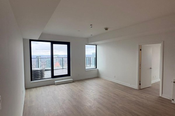 4907 - 4015 The Exchange, Mississauga, ON, photo 3
