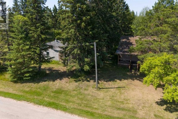 4907-4911 51 Street, Streamstown, AB, photo 2