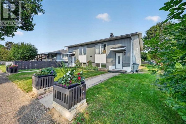4908 54 Avenue, High Prairie, AB T0G1E0 Photo 2