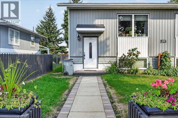 4908 54 Avenue, High Prairie, AB T0G1E0 Photo 4