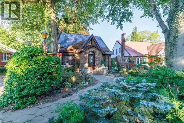 4908 Portage Road, Niagara Falls