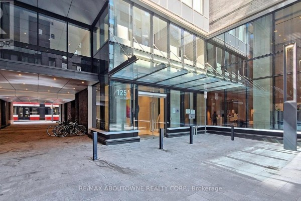 4909 - 125 Blue Jays Way, Toronto, ON M5V0N5 Photo 5