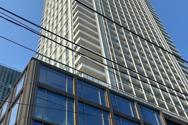 4909 - 88 Queen Street E, Toronto