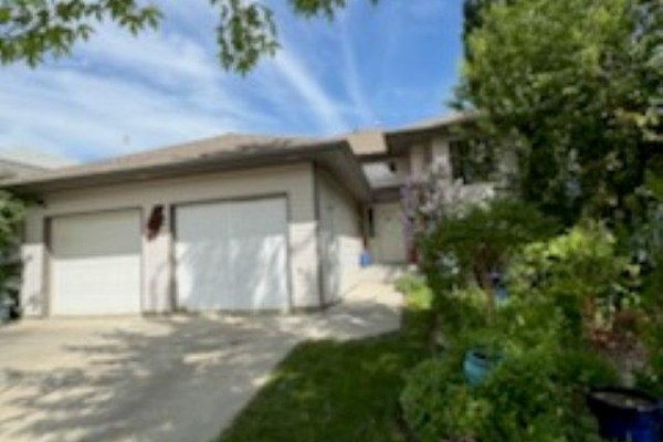 4909 57 Av, Stony Plain