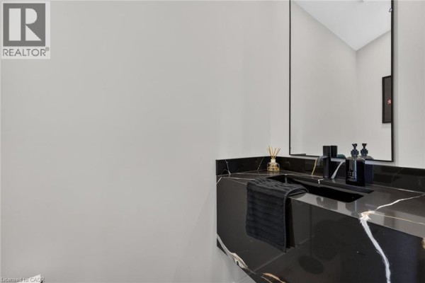 3pc Bathroom - 491 Anson Drive, Ancaster, ON L9G2M2 Photo 4