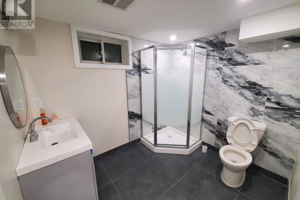491 Blake Street, London South, ON N5K2N9 Photo 2