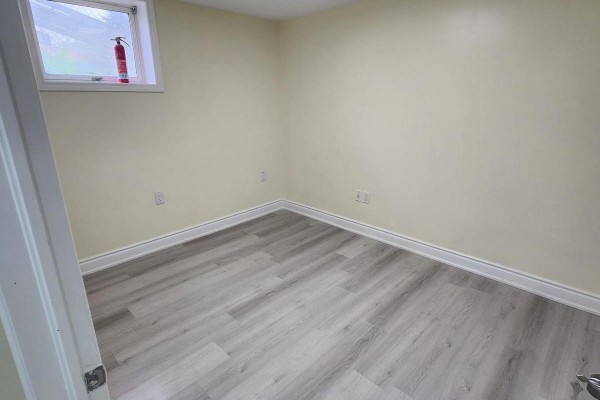 491 Salisbury Street, London East, ON N5Y3B4 Photo 4