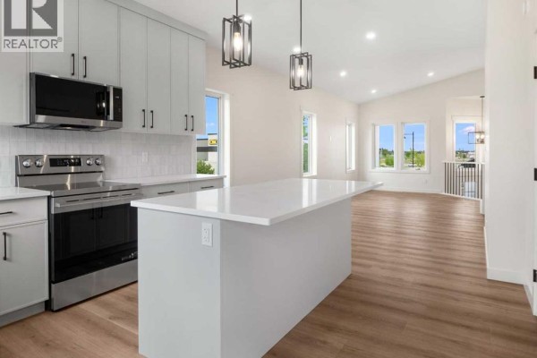 Kitchen - 491 Townsend Street, Red Deer, AB T4P0Y5 Photo 5