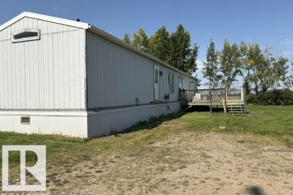 Kitchen - 49102 - Rr131 Hwy #36, Rural Beaver County, AB T0B4N0 Photo 3