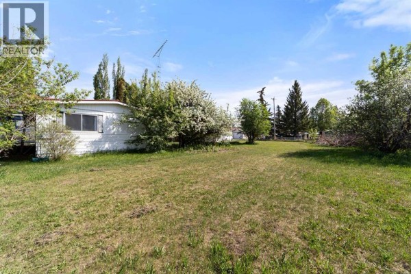Primary Bedroom - 4911 54 Avenue, Viking, AB T0B4N0 Photo 4