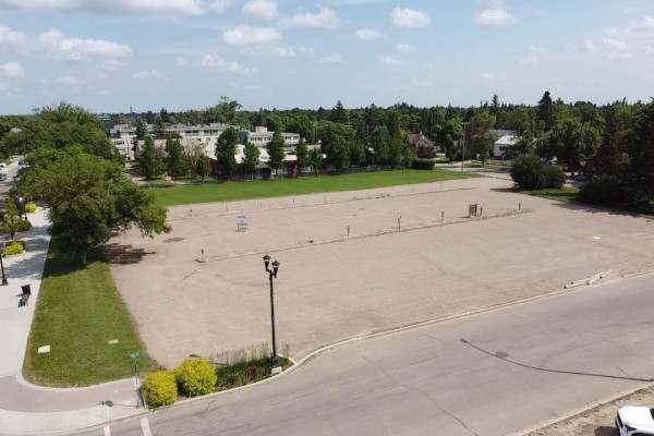 4911 55a St, Wetaskiwin, AB, photo 3