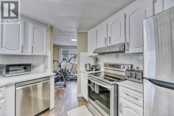 Laundry room - 4911 Cedar Lane Lot# 20, Osoyoos, BC V0H1V3 Photo 5