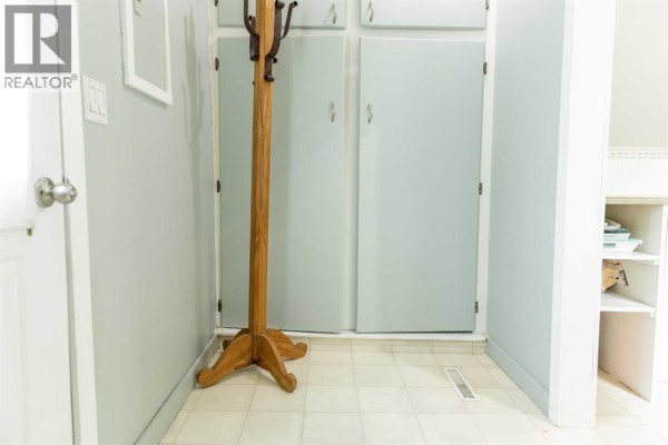 Great room - 49118 Hwy 759, Rural Brazeau County, AB T7Z1S9 Photo 4