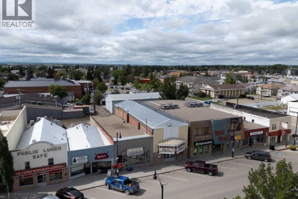 4912 50 Avenue, Olds, AB T4H1A5 Photo 4