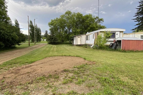 4914 50st, Colinton, AB T0G0R0 Photo 2