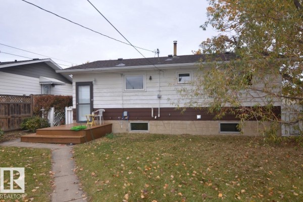 Bedroom 2 - 4915 53 Av, Tofield, AB T0B4J0 Photo 4