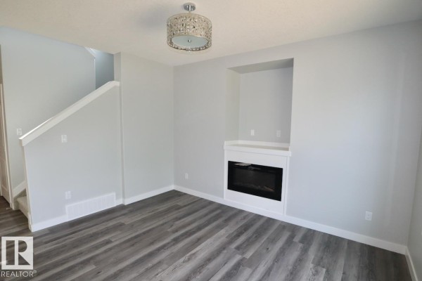 4916 47 St, Redwater, AB T0A2W0 Photo 5