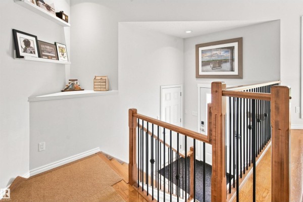 Family room - 4916 59 Av, Cold Lake, AB T9M0C2 Photo 4