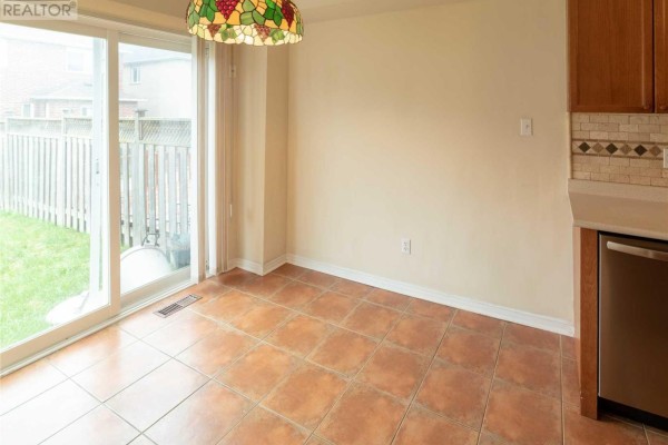 4919 Southampton Drive, Mississauga, ON L5M7P9 Photo 4
