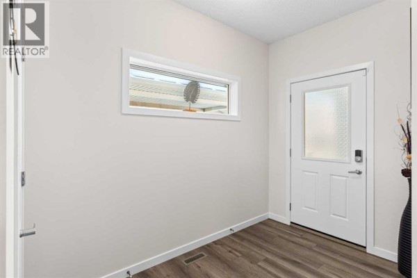Laundry room - 492 Chinook Gate Square Sw, Airdrie, AB T4B4W1 Photo 5