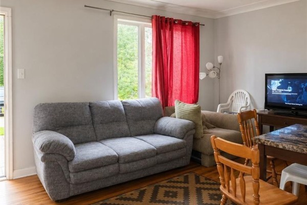 Bedroom - 492 Courtland Avenue E Unit# Upper, Kitchener, ON N2G2W7 Photo 5