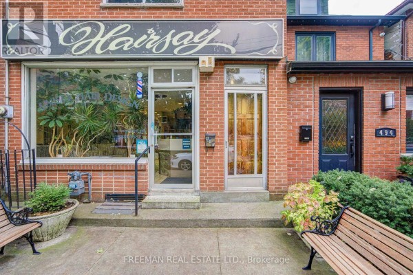 492 Manning Avenue, Toronto, ON M6G2V7 Photo 3