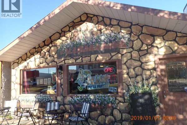 4920 50 Street, Alix, AB T0C0B0 Photo 4