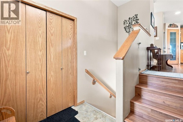 4920 Dewdney Avenue, Regina, SK, photo 3