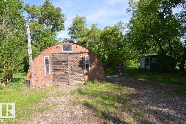 Laundry room - 49216 Rr 161a, Rural Beaver County, AB T0B2C0 Photo 4
