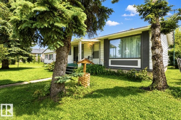 Primary Bedroom - 4924 56 St, Rural Lac Ste  Anne County, AB T5Z3Y3 Photo 4