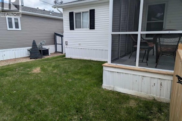 Primary Bedroom - 4926 59 Street, Killam, AB T0B2L0 Photo 5
