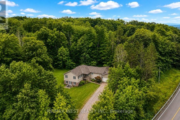 4927 25th Side Road, Essa, ON, photo 2