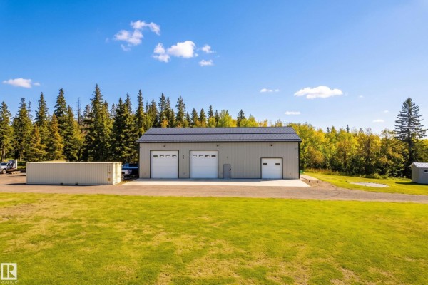 Primary Bedroom - 49279 Rge Rd 240, Rural Leduc County, AB T4X0Z6 Photo 5