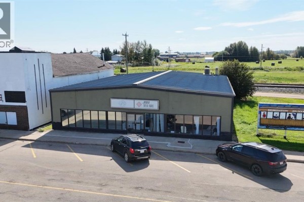 4929 51 Avenue, High Prairie, AB, photo 2