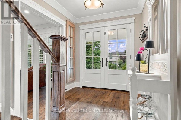 Sitting room - 493 Wicklow Road, Burlington, ON L7L2J1 Photo 4