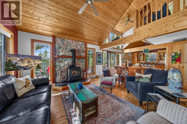 Recreation room - 4931 Mountaintop Drive, Fairmont Hot Springs, BC V0B1L1 Photo 4