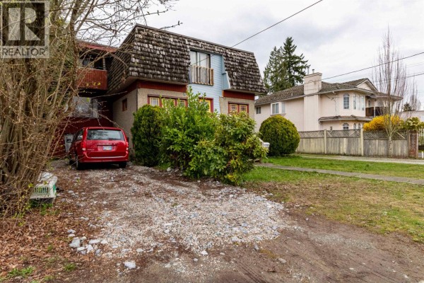 4939 Sidley Street, Burnaby, BC V5J1T6 Photo 3