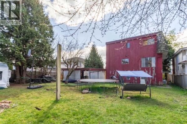 4939 Sidley Street, Burnaby, BC V5J1T6 Photo 5
