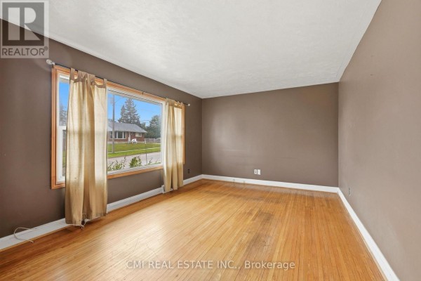 Bedroom 3 - 494 Annapolis Avenue, Oshawa, ON L1J2Y7 Photo 5