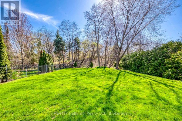 494 Chartwell Road, Oakville, ON, photo 3